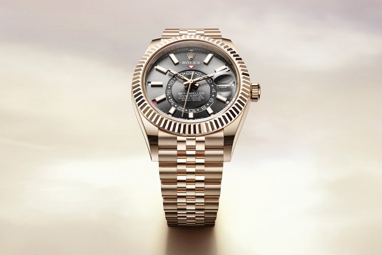 Montres Rolex Sky-Dweller - Goldfinger Saint-Barthélemy (Antilles) Montres Rolex Sky-Dweller - Goldfinger Saint-Barthélemy (Antilles)