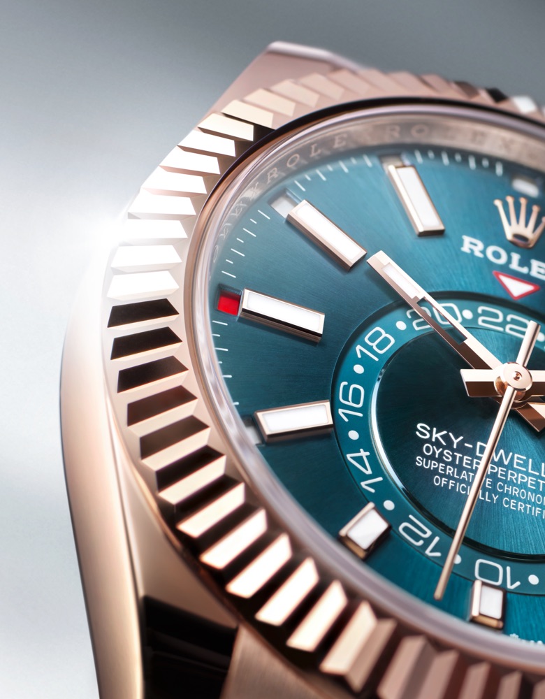 Montres Rolex Sky-Dweller - Goldfinger Saint-Barthélemy (Antilles) Montres Rolex Sky-Dweller - Goldfinger Saint-Barthélemy (Antilles)