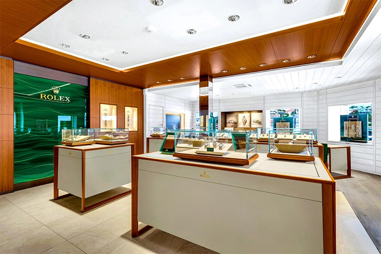 Rolex and Goldfinger history - Saint-Barthélemy Rolex and Goldfinger history - Saint-Barthélemy